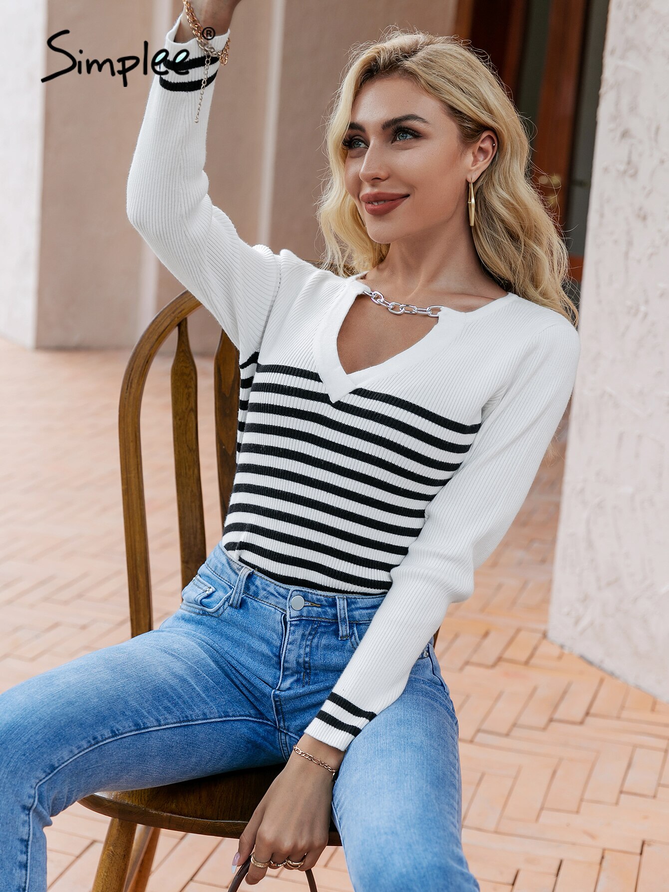Simplee-Elegant-chain-hollow-out-striped-v-neck-women-sweater-spring-Casual-long-sleeve-female-pullover-3