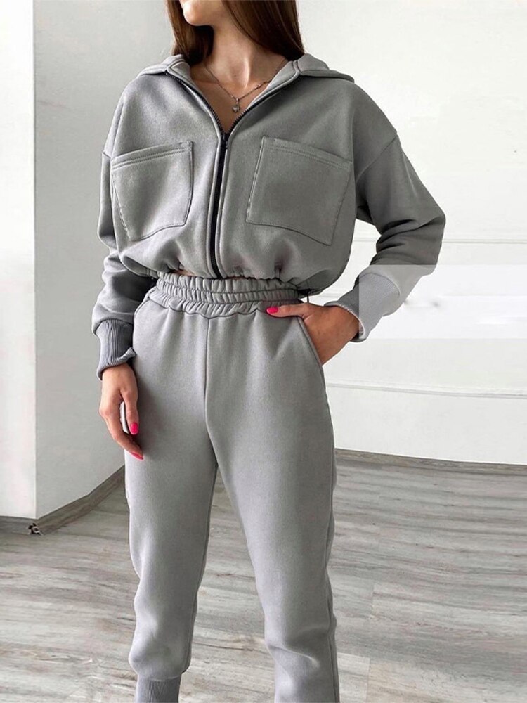 Women-Casual-Long-Sleeve-Zipper-Hooded-Sport-Suits-With-Pocket-2022-Female-Autumn-Solid-Sweatshirts-And-2