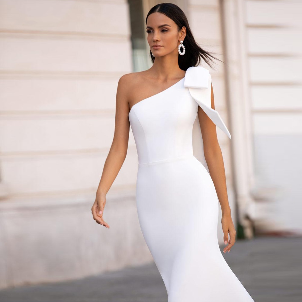 Simple-Mermaid-Wedding-Dress-2022-Strapless-One-Shoulder-Backless-Bow-Design-Sweep-Train-Vestido-De-Novia-2