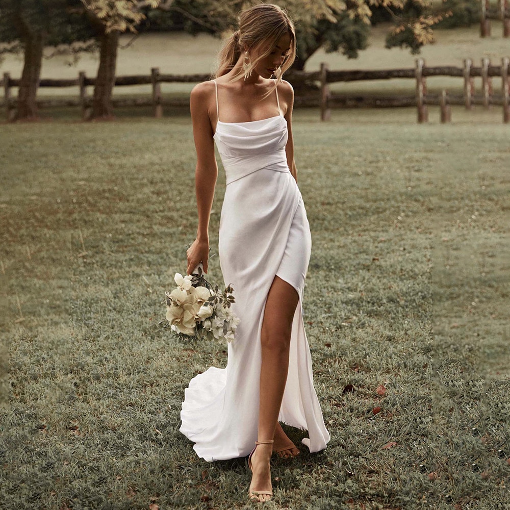 Simple-White-Wedding-Dresses-Side-Slit-Bride-Robes-Sleeveless-Shoulder-with-Straps-Bridal-Gowns-Open-Back-3