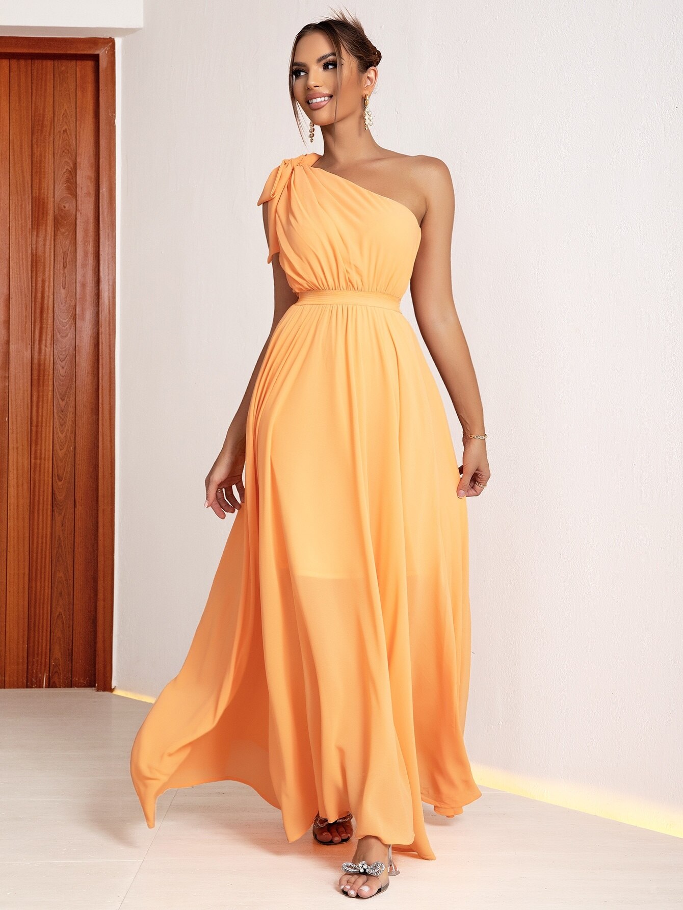 Yissang-Tie-One-Shoulder-Maxi-Dress-4