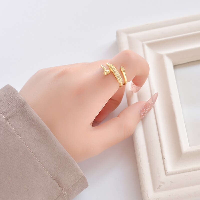 New-Style-Fashion-Delicacy-Light-Luxury-Winding-Multilayer-Nail-Rings-Gift-Party-Preferred-Ornament-WOMEN-S-2